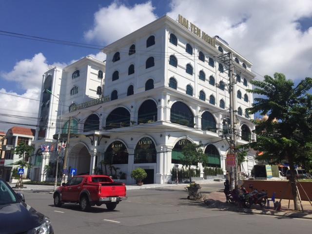 Hai Yen Luxury Hotel Cam Pha Bagian luar foto