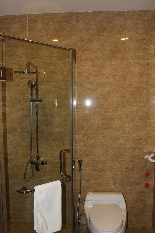 Hai Yen Luxury Hotel Cam Pha Bagian luar foto